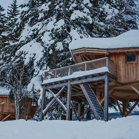 Chartreuse Insolite - La Trafolle 山林小屋